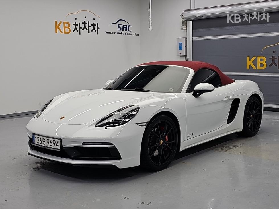 بورش 718