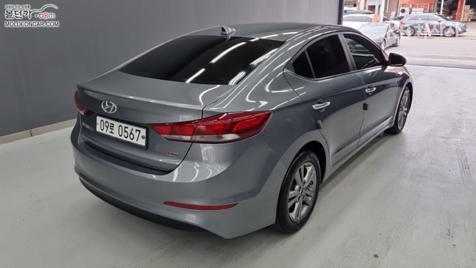Hyundai Avante — miniaturë 2