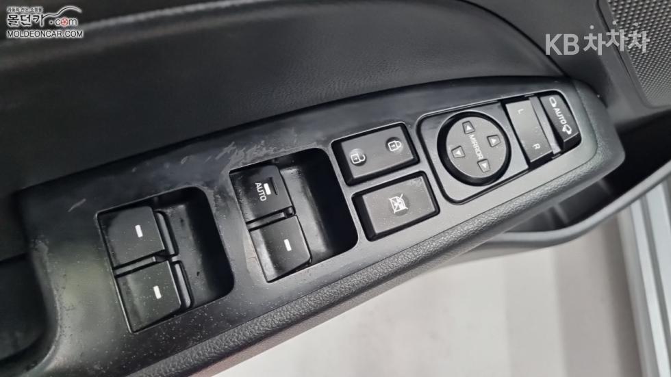 Hyundai Avante — miniaturë 17