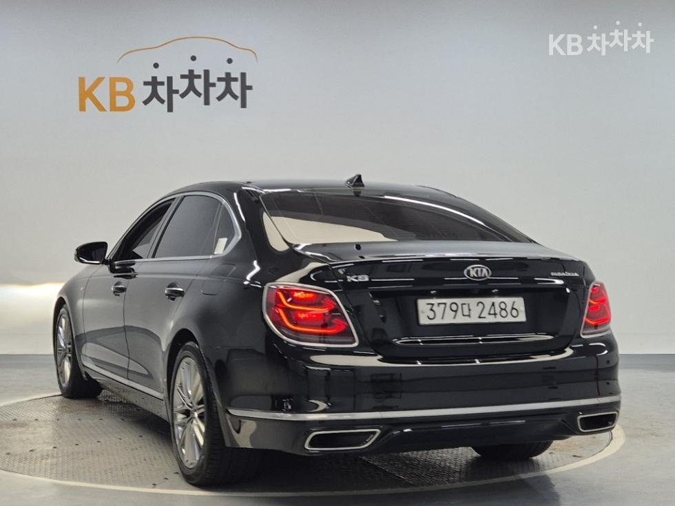 Kia K9 — miniaturë 2