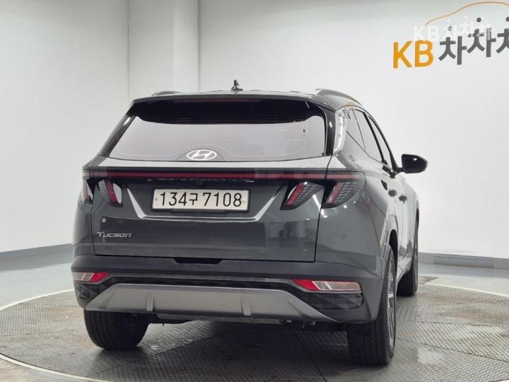 Hyundai Tucson Hybrid(NX4) 1.6T HEV Inspiration 4