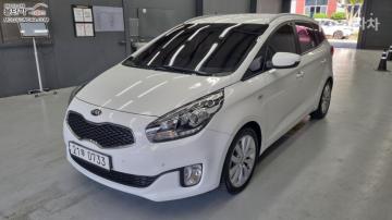 Kia Carens 2.0 LPi 프레스티지 7인승 — foto 1