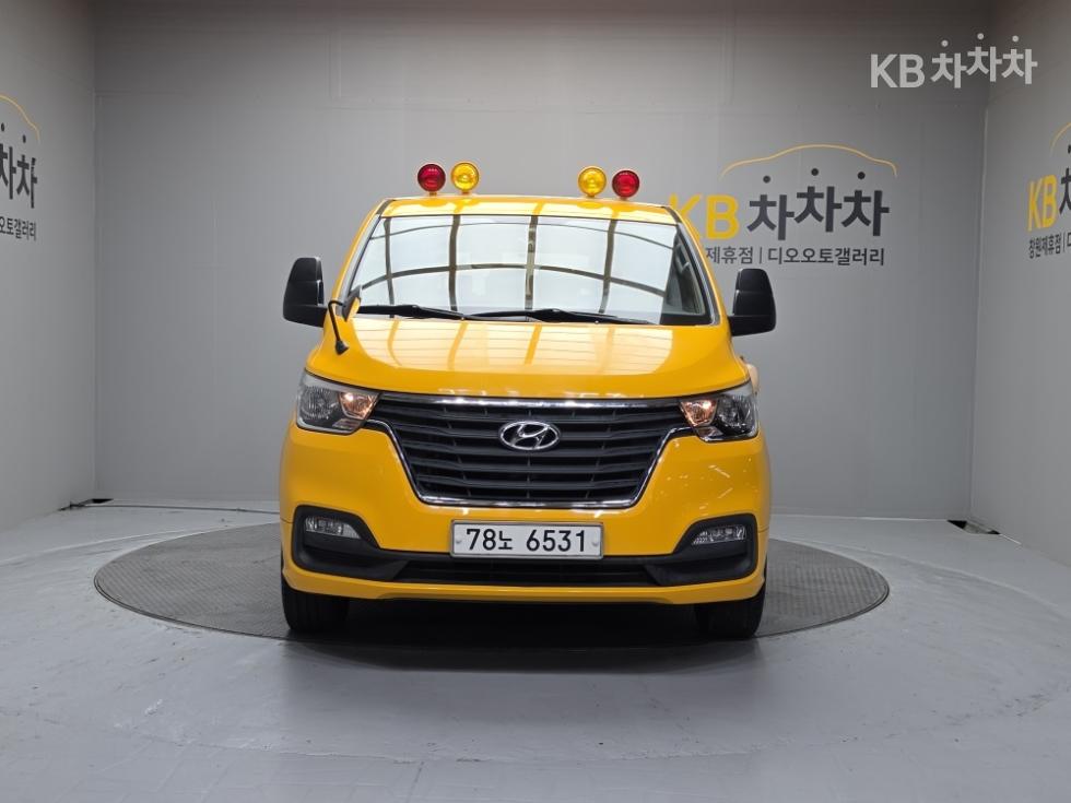 Hyundai Starex — miniaturë 2