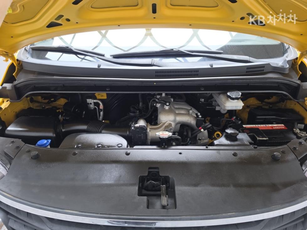 Hyundai Starex — miniaturë 8