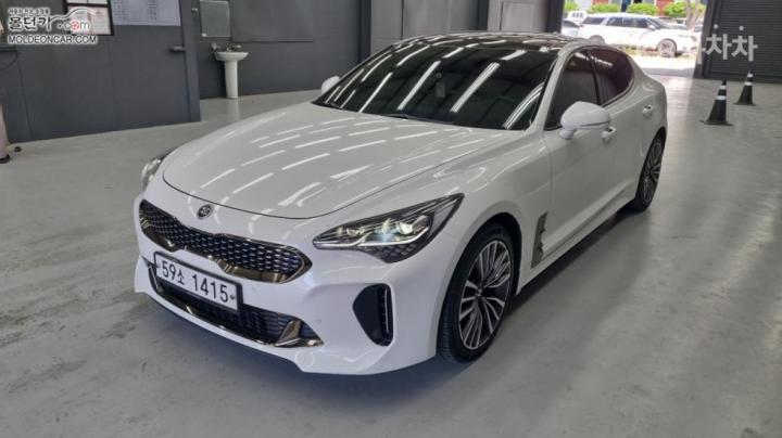 Kia Stinger 2.0  turbo 2wd  platinum — foto 1