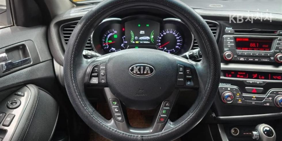 Kia K5 — miniaturë 20
