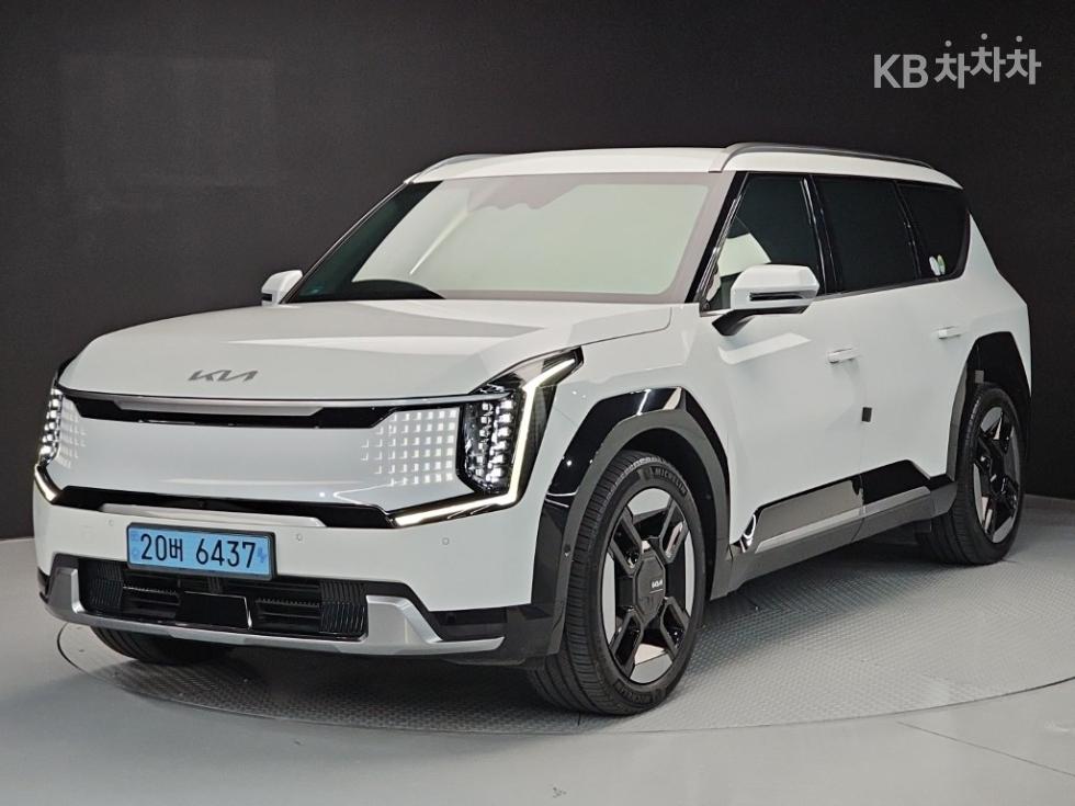 기아 EV9 2023년식 기아 EV9 AWD 어스
