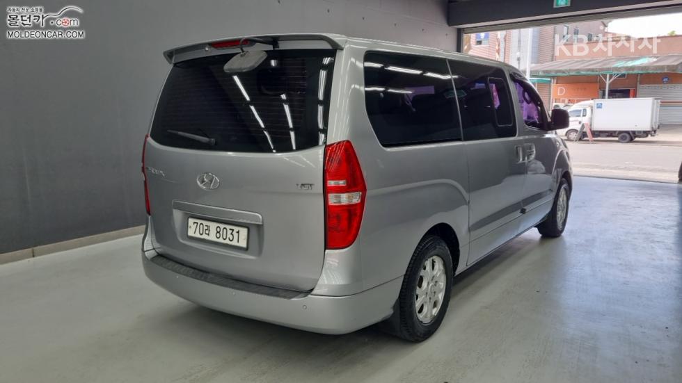 Hyundai Starex — miniaturë 2