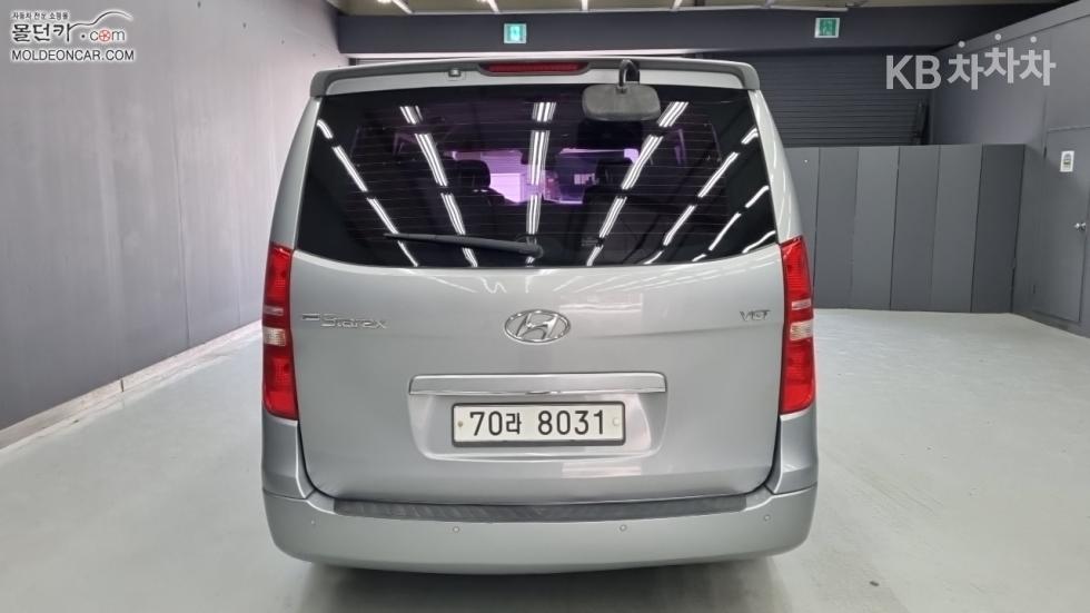 Hyundai Starex — miniaturë 4