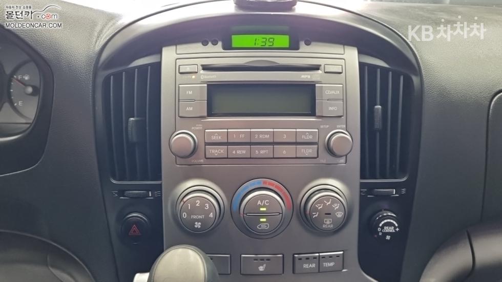 Hyundai Starex — miniaturë 11