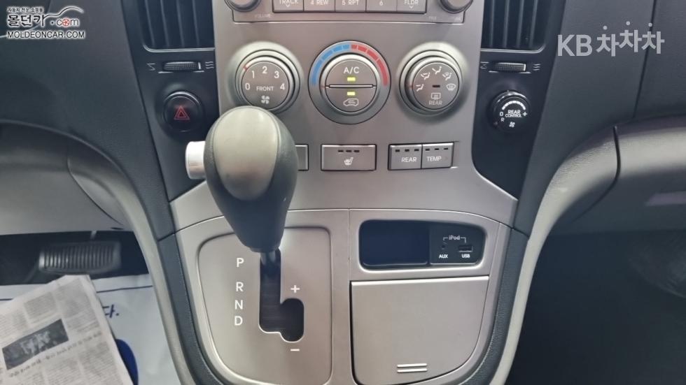 Hyundai Starex — miniaturë 12