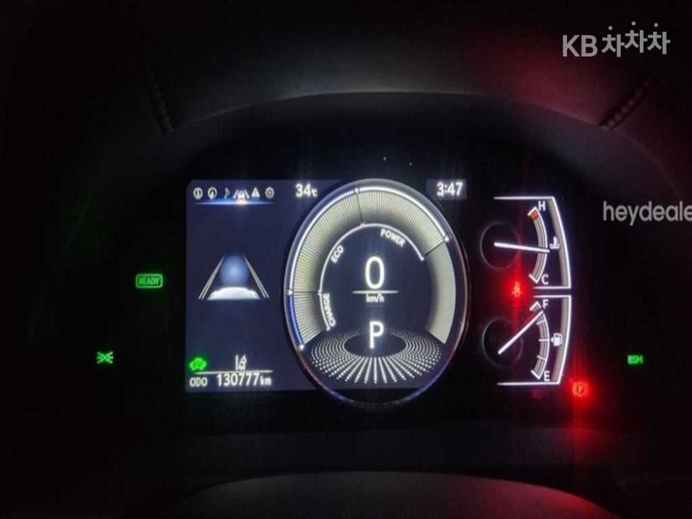 Lexus ES — miniaturë 4