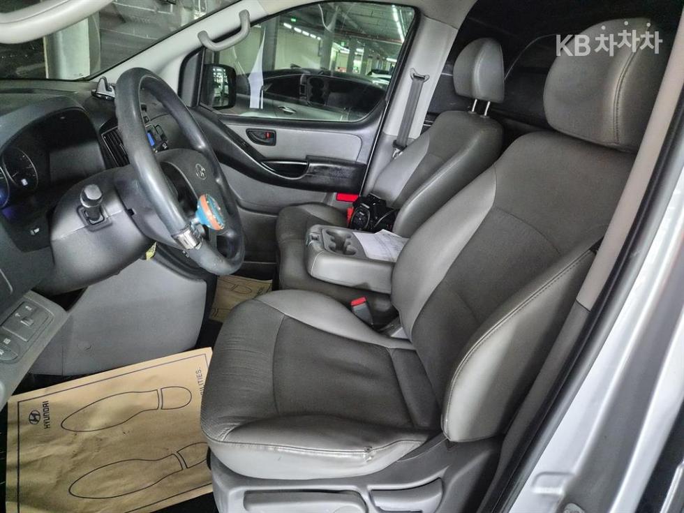 Hyundai Starex — miniaturë 5