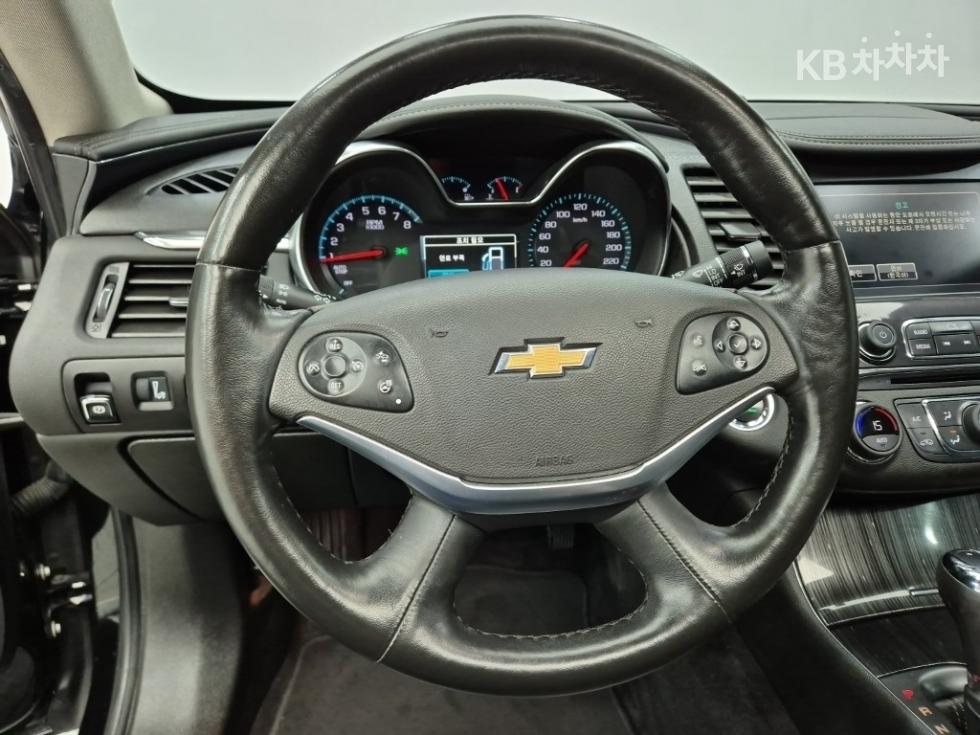 Chevrolet Impala — miniaturë 9