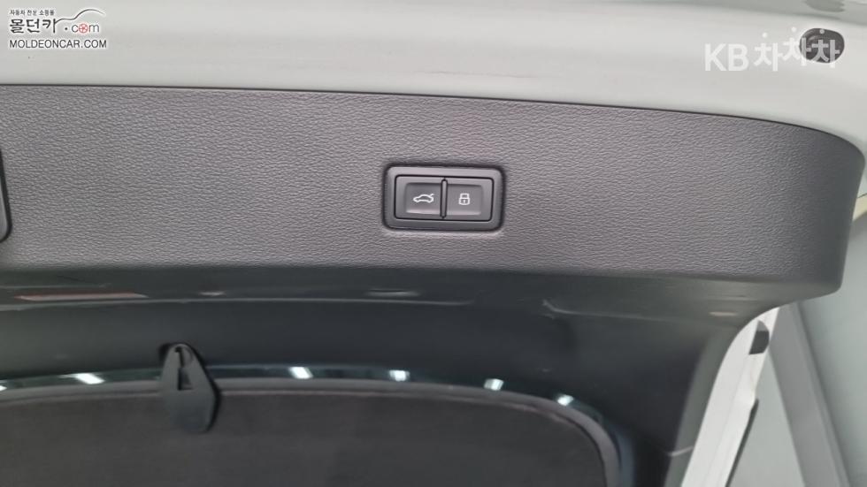 Audi A7 — miniaturë 16