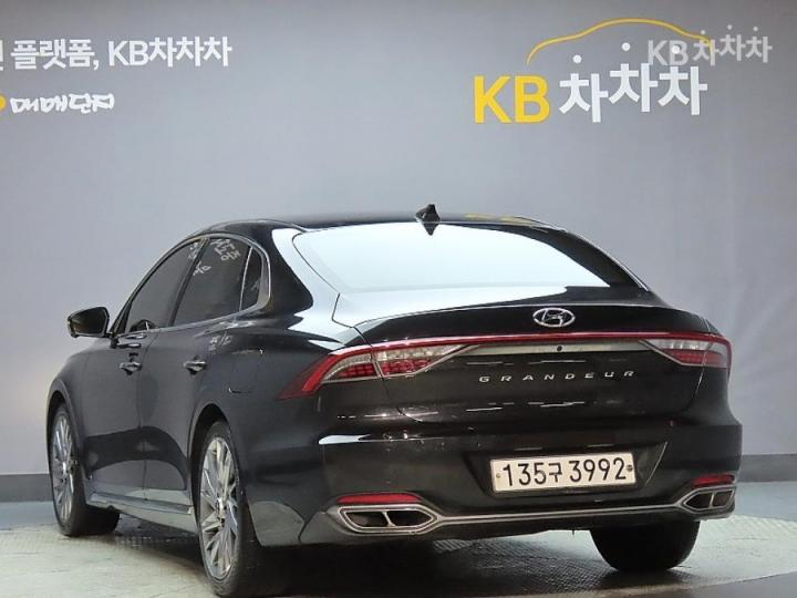 Hyundai Grandeur — miniaturë 4