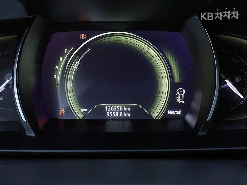 Renault SM6 — miniaturë 6
