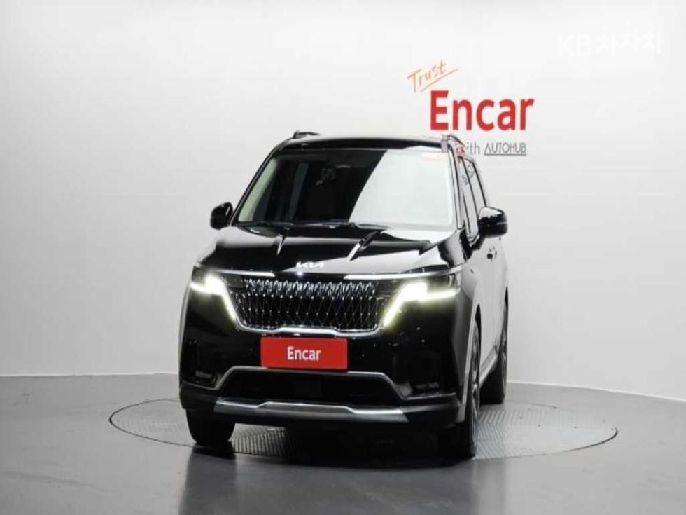 Kia Carnival — miniaturë 2
