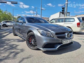 Mercedes-Benz CLS-klasse CLS63 AMG S 4MATIC — foto 1