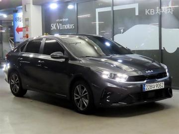 Kia K3 1.6 Prestige — foto 1