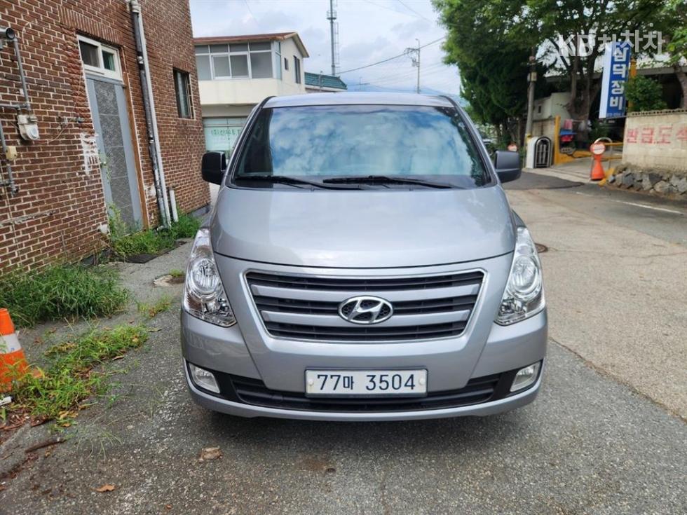 Hyundai Starex — miniaturë 3