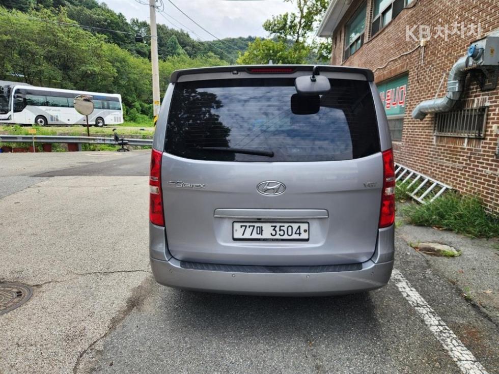 Hyundai Starex — miniaturë 4