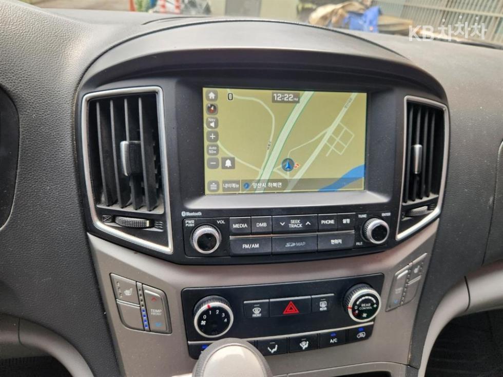 Hyundai Starex — miniaturë 13