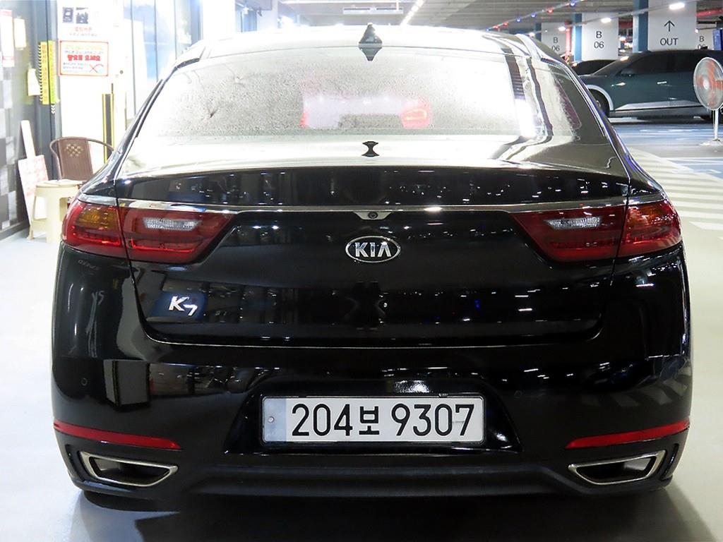 Kia K7 — miniaturë 5