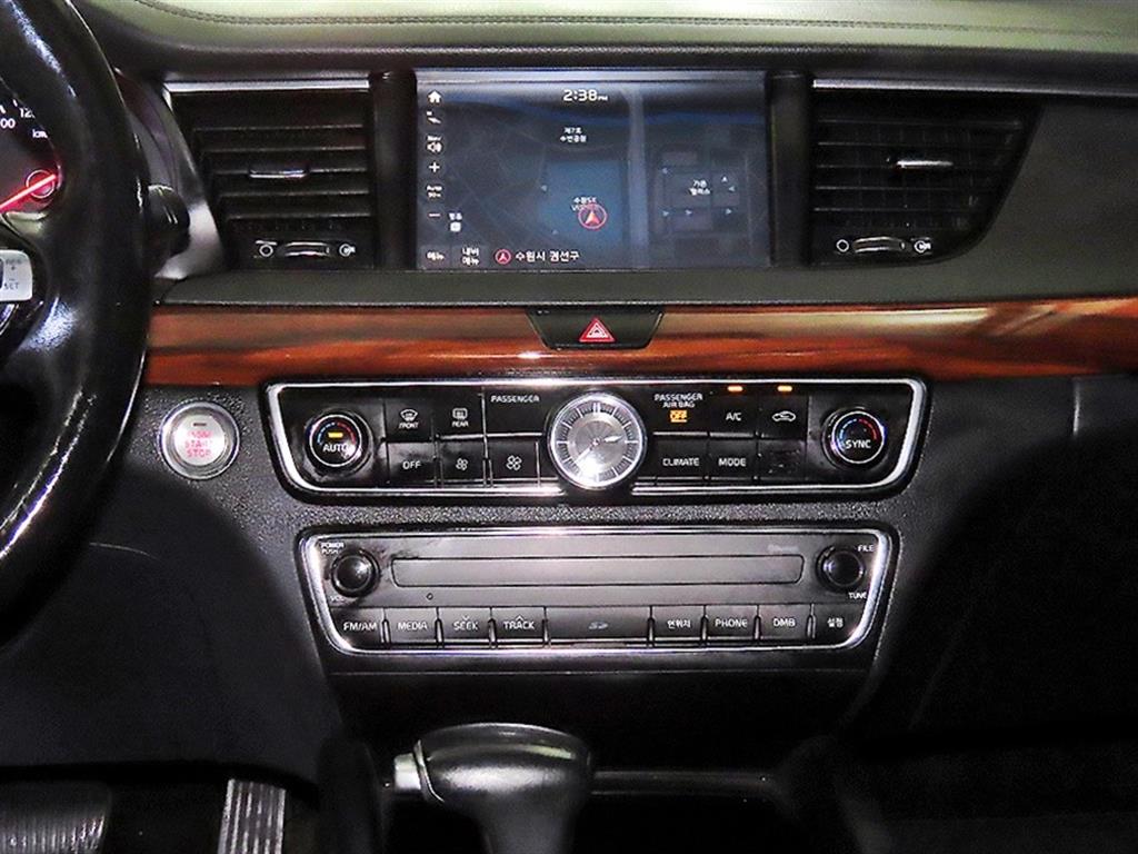 Kia K7 — miniaturë 11
