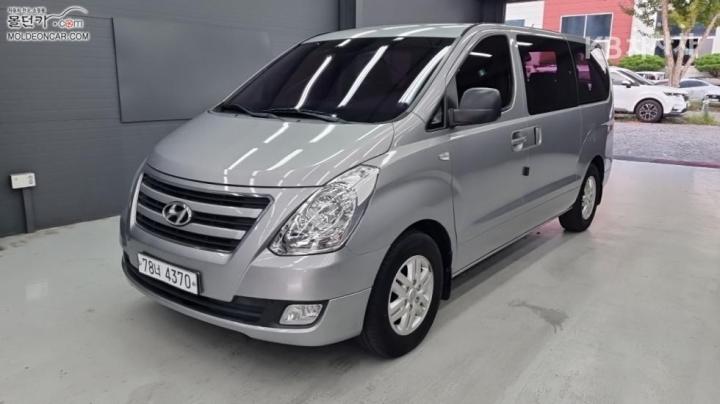 Hyundai Starex 12  seats  wagon cvx  smart — foto 1