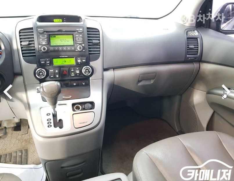Kia Carnival — miniaturë 10