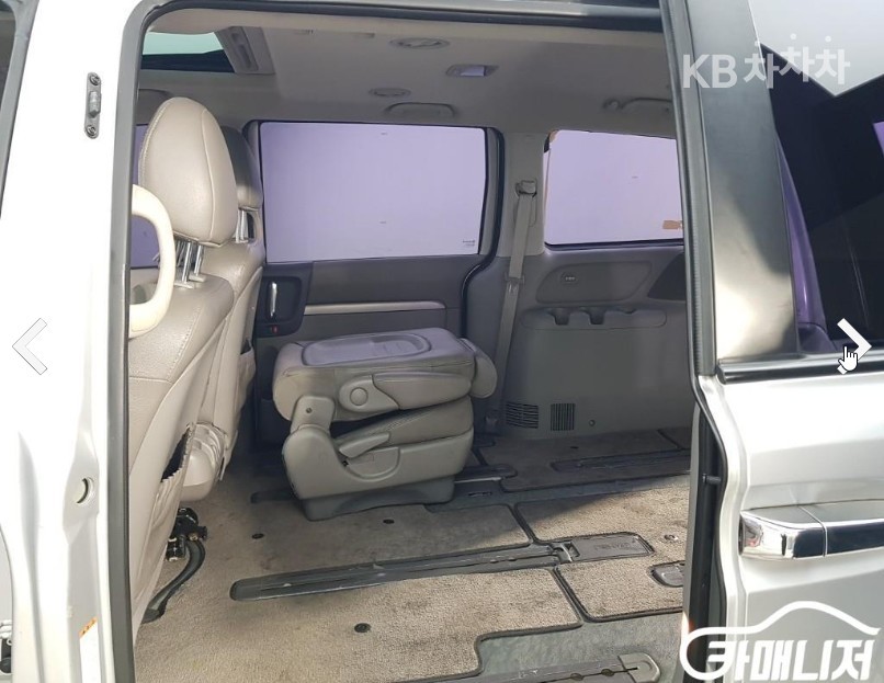 Kia Carnival — miniaturë 12