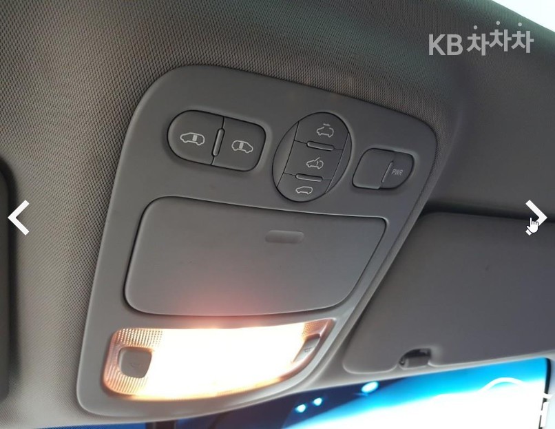 Kia Carnival — miniaturë 15
