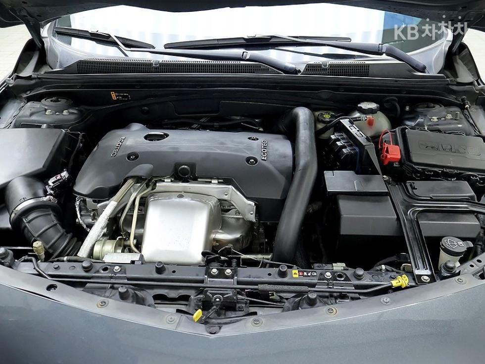 Chevrolet Malibu — miniaturë 7