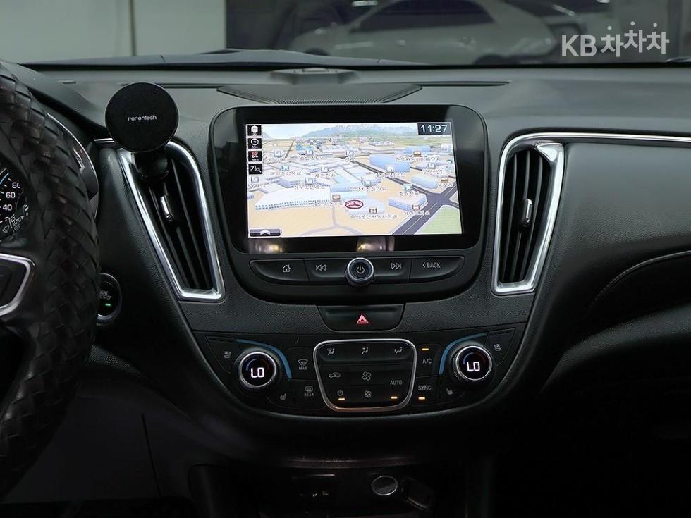 Chevrolet Malibu — miniaturë 9