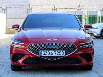 Genesis G70 Gasoline 2.0T 4WD — foto 1