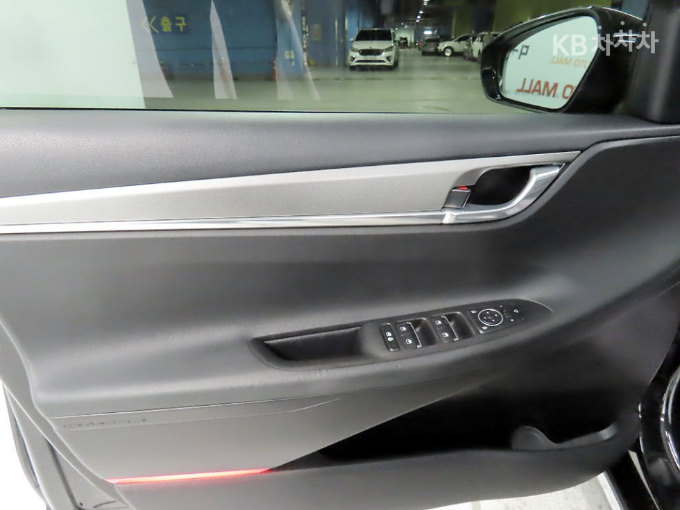 Hyundai Grandeur — miniaturë 15