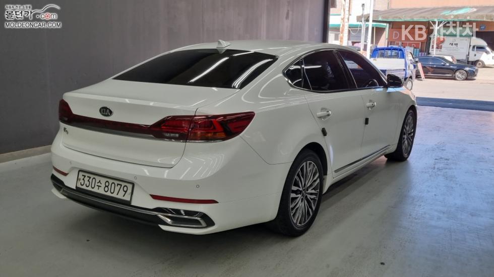 Kia K7 — miniaturë 2