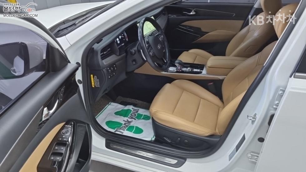 Kia K7 — miniaturë 9