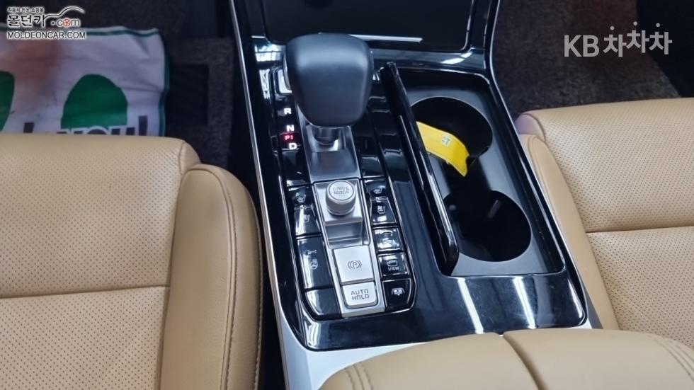 Kia K7 — miniaturë 14