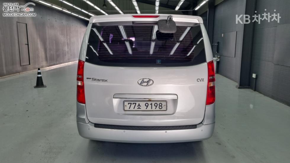 Hyundai Starex — miniaturë 4