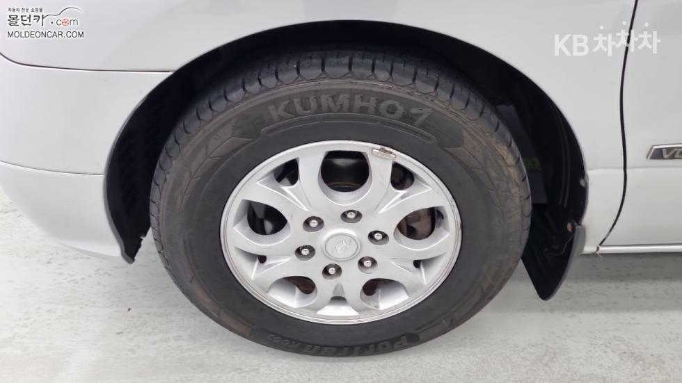 Hyundai Starex — miniaturë 6