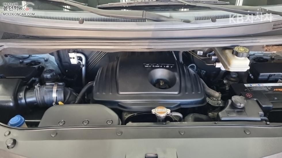 Hyundai Starex — miniaturë 8