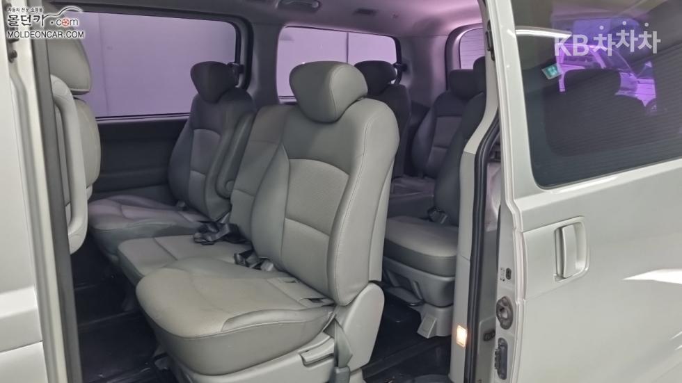 Hyundai Starex — miniaturë 10
