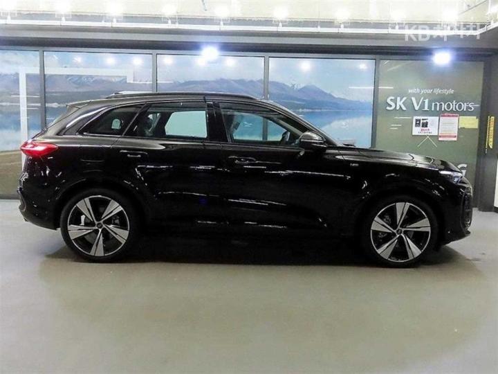 Audi Q5 — miniaturë 3