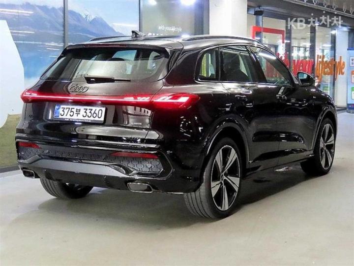 Audi Q5 — miniaturë 4