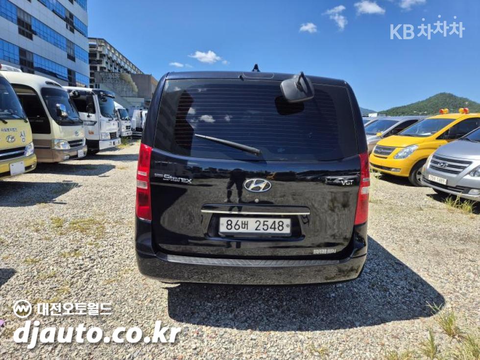 Hyundai Starex — miniaturë 4