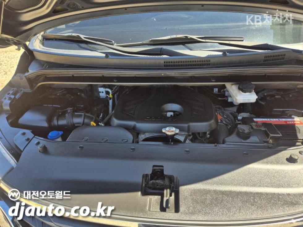 Hyundai Starex — miniaturë 17