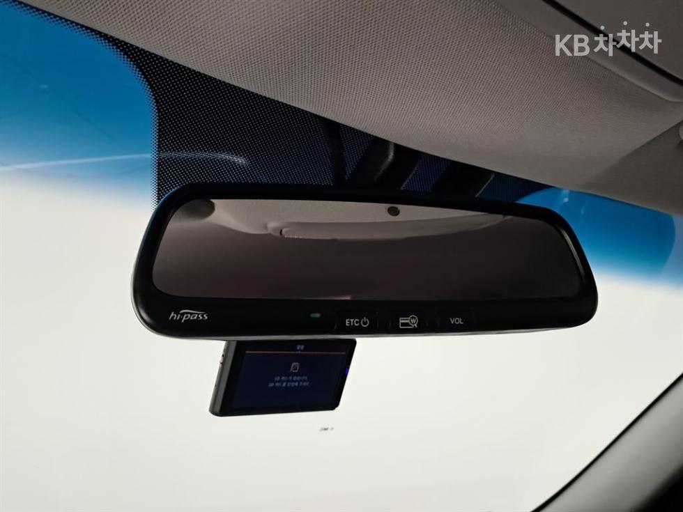 Kia K5 — miniaturë 15