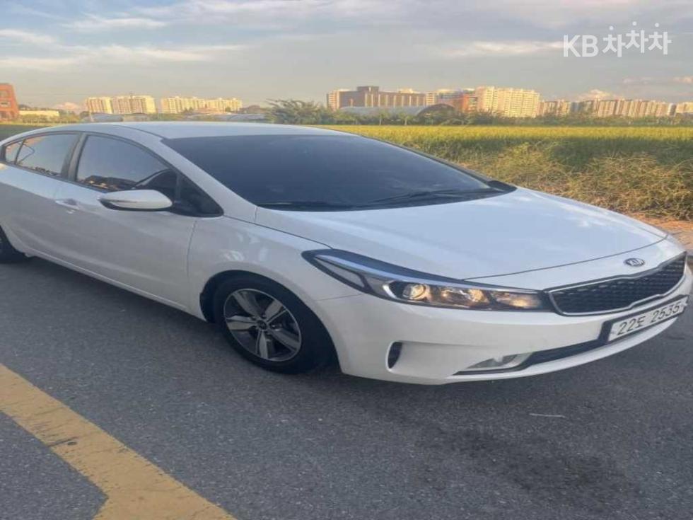 Kia K3 — miniaturë 2